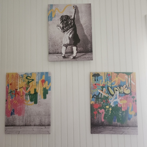 Home Decor display - Picture 1 of 7